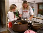 Bellissima ragazza bionda si fa scopare in cucina. #1